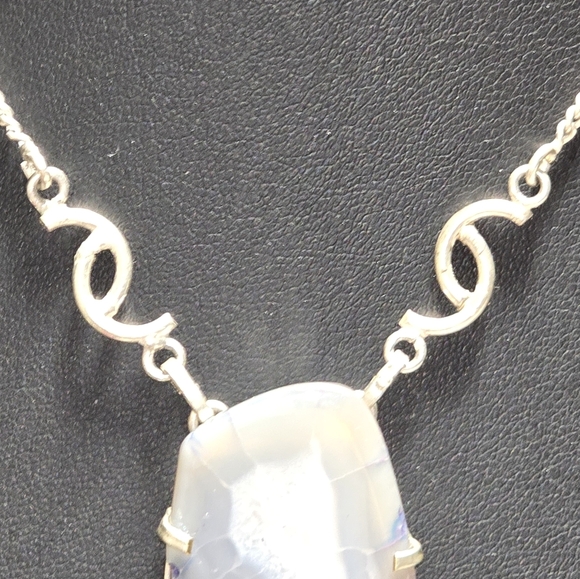 Fierce Handmade Forward Facing Natural Crystal Silver Necklace - Picture 3 of 5